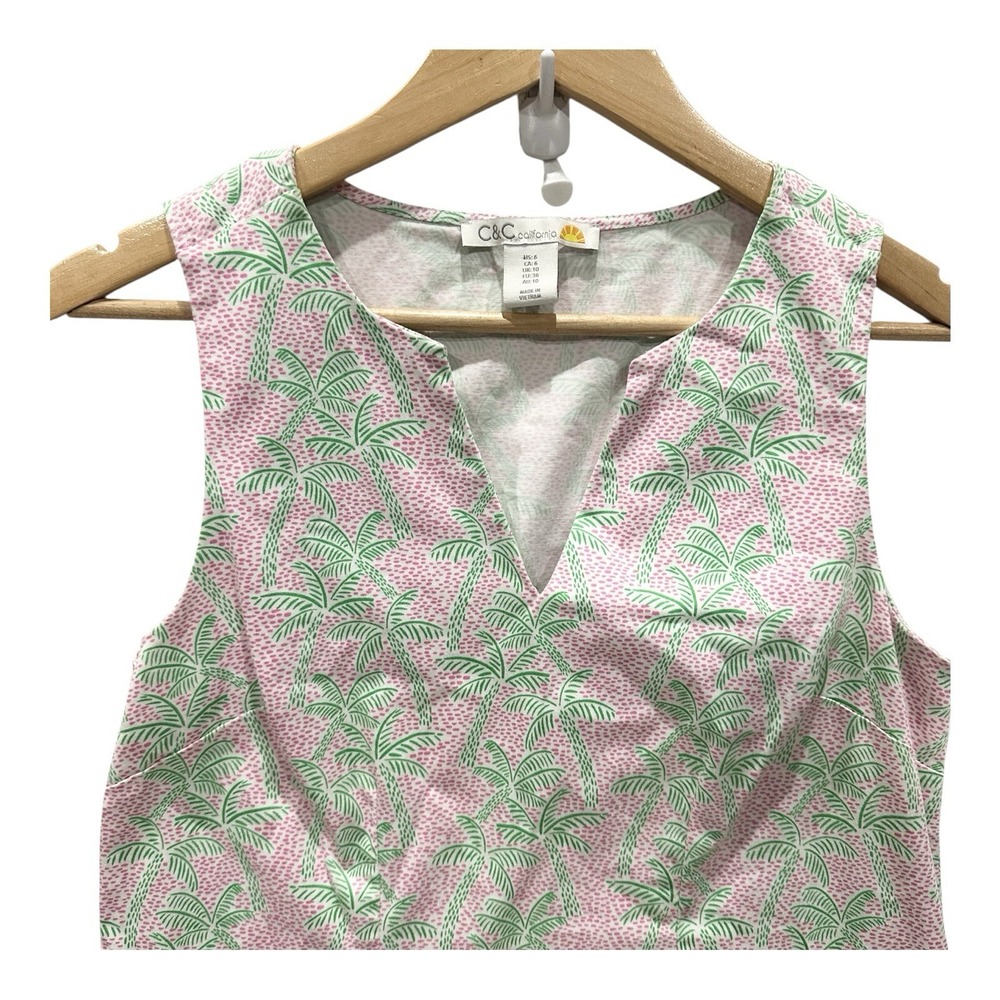 C & C California Women's Size 10 Knee Length Palm Tree Green Pink‎ Paisley Dress